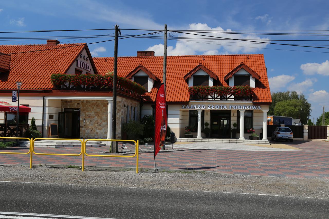 Zajazd Zlota Podkowa Wrocki Exterior photo
